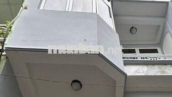 Nhà đẹp ở ngay TT Q3 - 4 tầng BTCT, pháp lý chuẩn, nhỉnh 4T(TL)