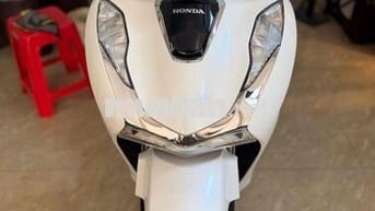 Honda SH 160i màu Trắng