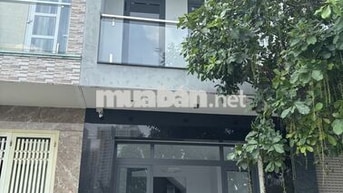 Cho thuê nhà tại Dĩ An, Kp Thống Nhất 1. Gần TTHC Dĩ An, KCN Sóng Thần