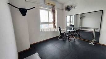 Chính chủ cho thuê căn hộ 137 Nguyễn Ngọc Vũ, Ở hoặc làm VP, 12tr/thag