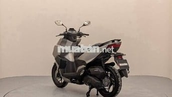 Bán xe Honda Vario 160 2023 màu bạc 30000KM