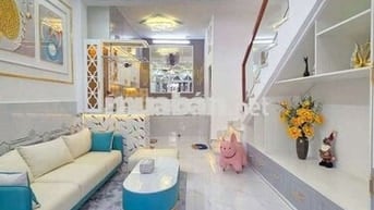 1,790 tỷ TL nhà 1 lầu 2 PN 4 x 8 mặt tiền hẻm 2829/Huỳnh Tấn phát
