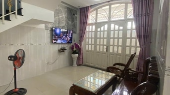 Bán nhà 67E đường 2 Long Trường 6 tỷ 2