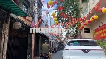 Cho Thuê Nhà Nguyên Căn Huỳnh Văn Bánh - 4 tầng - 17triệu/th