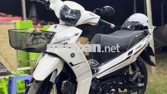 Yamaha Sirius màu Trắng