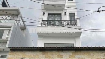 cần bán nhà mặt tiền phường Thông Tây Hội