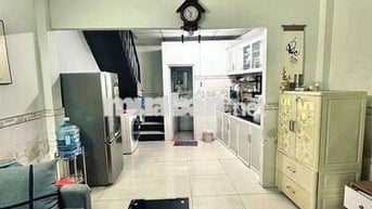 NHÀ 2 TẦNG, đường LÊ VĂN KHƯƠNG Q12 DT LỚN 46M2 BTCT 2,45 tỷ