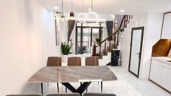 CHO THUÊ NHÀ NGUYÊN CĂN XUÂN ĐỈNH. VÀO Ở NGAY. 