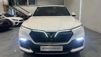 Vinfast Lux SA 2022 Trắng
