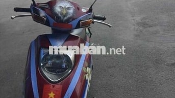 Xe máy màu Đỏ