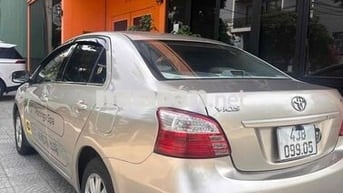 Toyota Vios 2014 Vàng cát