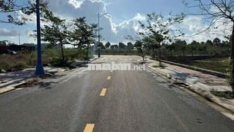 bán lô đất trong khu tái định cư hòa long