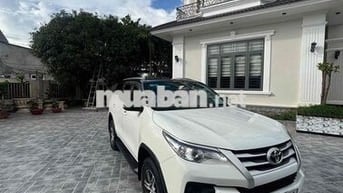 Toyota Fortuner 2019 Trắng