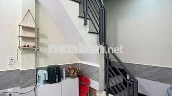 BÁN NHÀ PHẠM NGỌC CHỢ TÂN HƯƠNG QUẬN TÂN PHÚ 24m² 2TẦNG HXH CHÍNH CHỦ