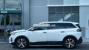 Peugeot 5008 2022 GT 27000 km Trắng