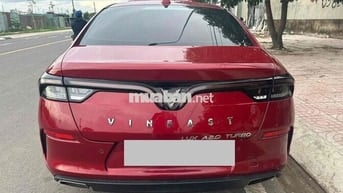 VinFast Lux A2.0 2019 Base Đỏ odo 58k km