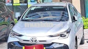 Toyota Vios 2025 E CTV Bạc