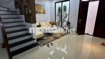 Hoàng Mai-Không quy hoạch-oto đỗ cổng-sổ đỏ riêng-60m-Nhỉnh 7 tỷ