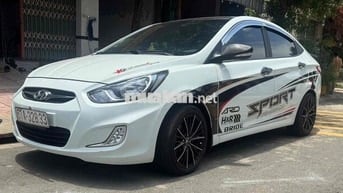 Hyundai Accent 2012 Trắng