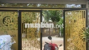 Bán nhà mặt tiền nhựa lớn thông các hướng