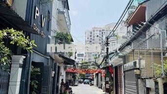 HXH sát Mặt Tiền nhà Kiến Trúc Sư Thiết Kế Sang Trọng Ngay Bình thạnh