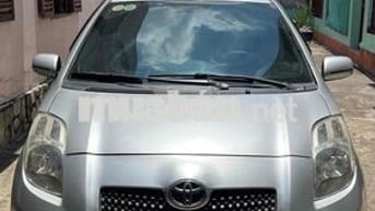 TOYOTA YARIS NHẬP NHẬT SỐ TỰ ĐỘNG 5 CHỖ