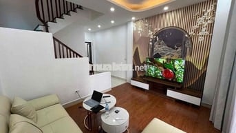 Hot ! Tầm 6 tỷ có nhà mới Ngọc Hồi, T/Trì-20m oto tránh-40m*4T;MT5,5m;