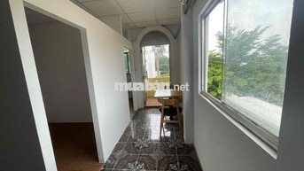 Căn Hộ 2 PN- Ban Công - Cửa Sổ