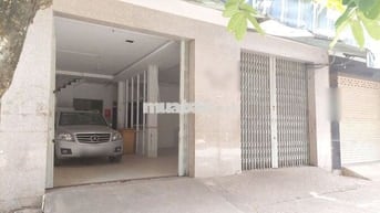 Nhà 4x20m, 4 tầng, sát MT Tạ Quang Bửu, P.4, Q.8