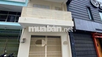 nhà hẻm xe tải quay đầu Q10 giá tốt