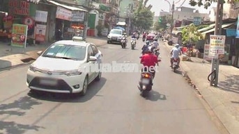 Cho Thuê Nhà 1 Trệt 2 Lầu 4x30m 4PN Mặt Tiền Đường Lâm Văn Bền