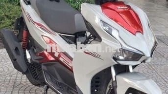 Honda Air Blade 2025 Xám đỏ