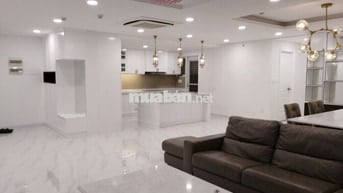 Cho thuê căn hộ trung tâm PMH có 3PN mà giá lại cực rẻ có thể ở liền