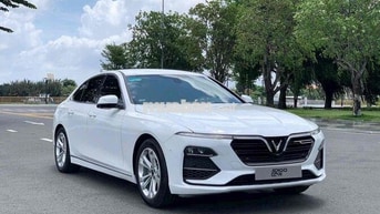 VinFast Lux A2.0 Plus Trắng 38.000 Km