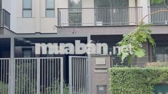 BÁN nhà phố vườn Waterpoint 1 trệt 2 lầu, đã có sổ hồng, giá 4,9 Tỷ