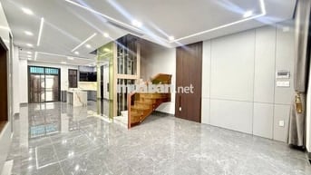 HÀ NỘI THẤT CƠ BẢN CÓ THANG MÁY KHU ĐÔ THỊ MỸ GIA GIÁ 25 TRIỆU/THÁNG