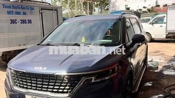 Kia Carnival 2022 Signature Xanh 50000 km