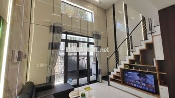 Bán nhà 2 tầng full nội thất cao cấp. 
