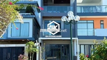 CHO THUÊ DÀI HẠN NHÀ NGUYÊN CĂN 3 PHÒNG NGỦ FULL NỘI THẤT CAO CẤP KDT
