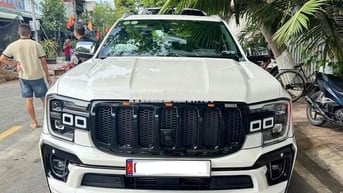 Everest Titanium 2 Cầu 2025 BodykitVictor Chất