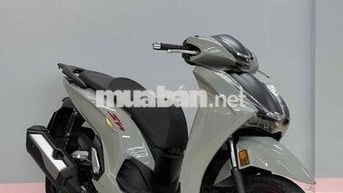 Honda SH 350i 2022 Xám 7900km
