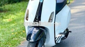 Piaggio Vespa Sprint 125cc 2015 Trắng.Siêu Keng