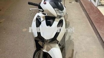Honda SH 125 CBS 2018 Trắng 2500 km