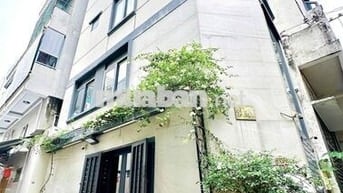 Bán nhà HXH Trần Bình Trọng, Phường 1, Quận 5