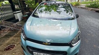 Chevrolet Spark màu Xanh ngọc