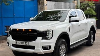 Ford Ranger XLS 2025 1 cầu AT 13.000km