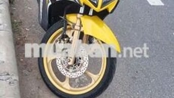 Yamaha Nouvo Vàng đen