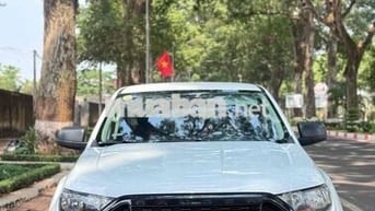 Ford Ranger 2022 Số sàn Trắng