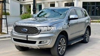 Ford Everest 2021 Biturbo 80000 km Xám