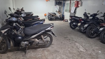 BÁN căn hộ mặt tiền đuờng số lý phục man, bình thuận quận 7,dt:6,25x25